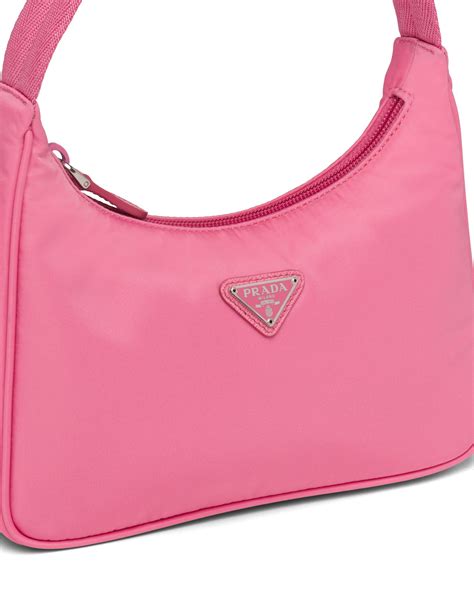 prada re-edition 2000 nylon mini-bag pink